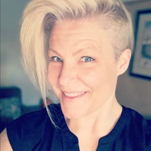 Meet your Posher, Colleen